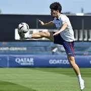 爱游戏sports-巴黎圣日耳曼新援大放异彩，突破传统()